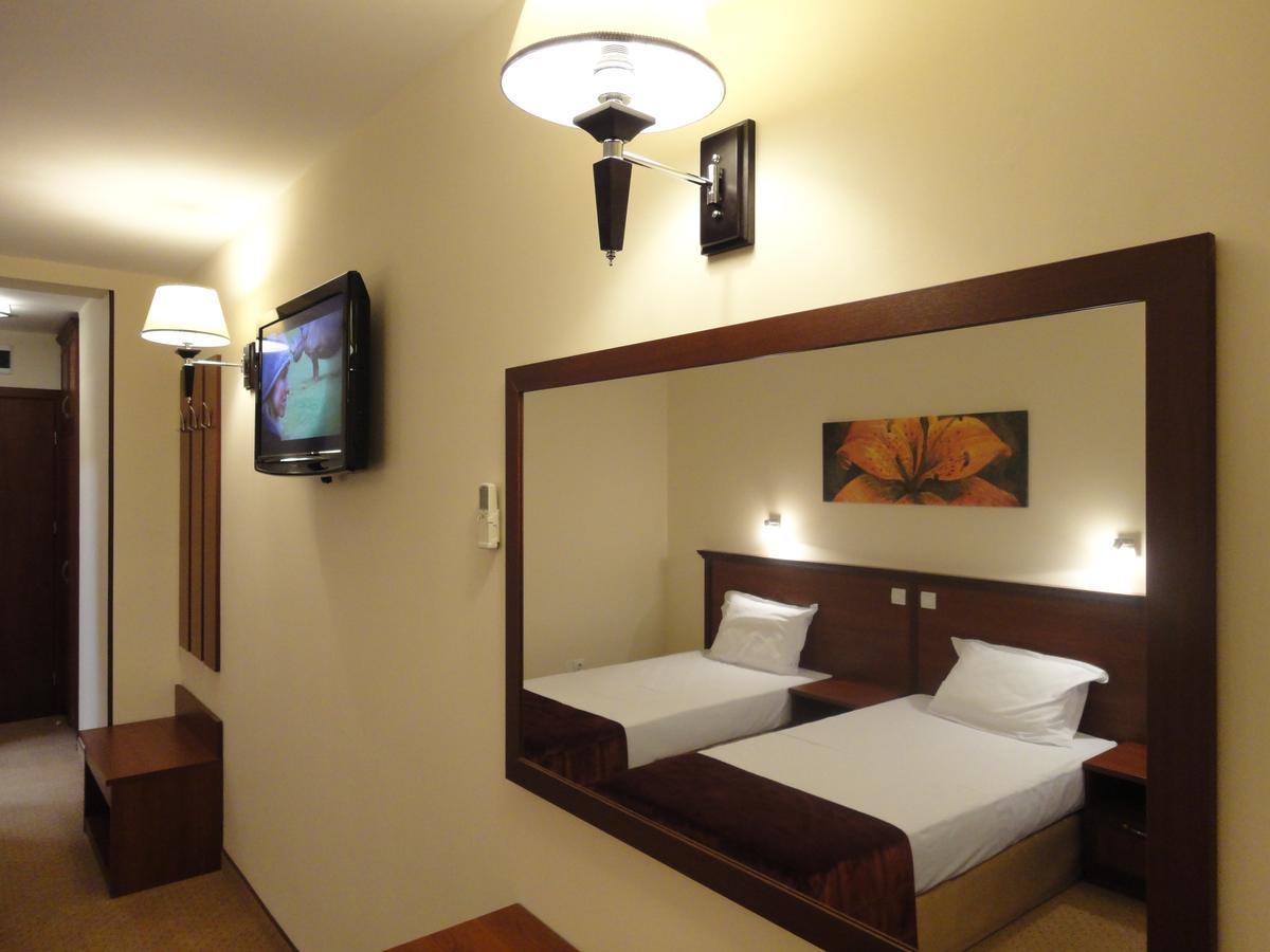 Favorit Hotel Sofia Luaran gambar